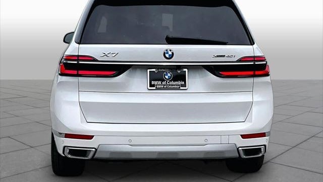2024 BMW X7 xDrive40i