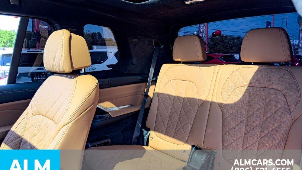 2024 BMW X7 xDrive40i