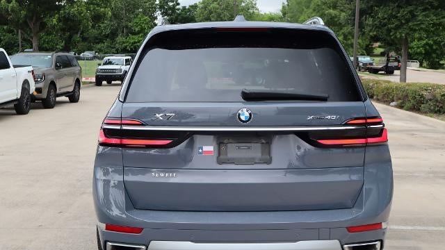 2024 BMW X7 xDrive40i