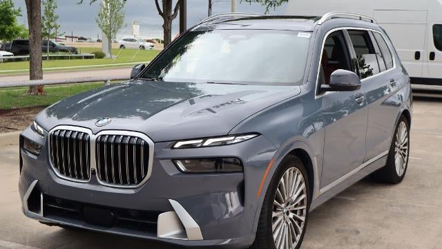 2024 BMW X7 xDrive40i