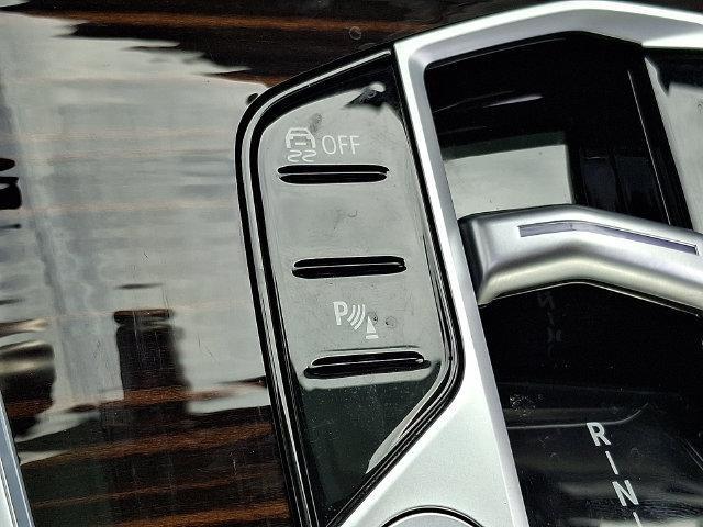 2026 BMW X7 - $86,094