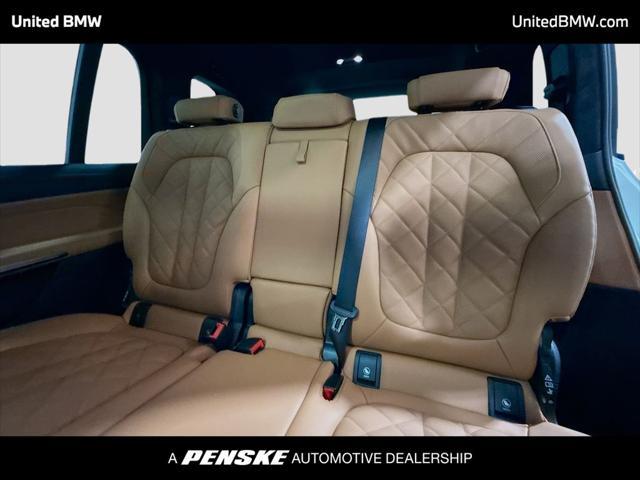 2027 BMW X7 - $98,994