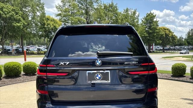 2027 BMW X7 xDrive40i