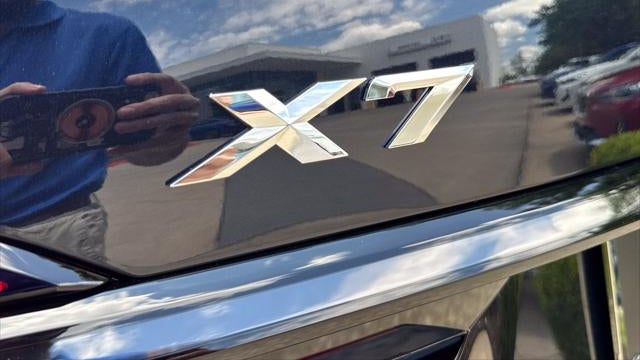 2027 BMW X7 xDrive40i