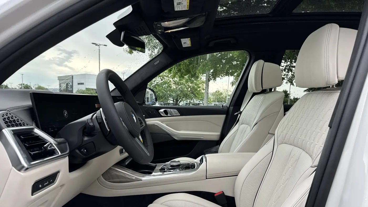 2027 BMW X7 xDrive40i