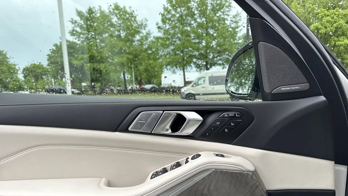 2027 BMW X7 xDrive40i