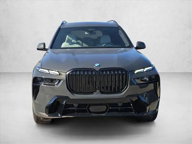 2027 BMW X7 - $104,302
