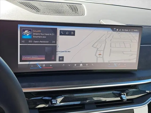 2027 BMW X7 - $104,302