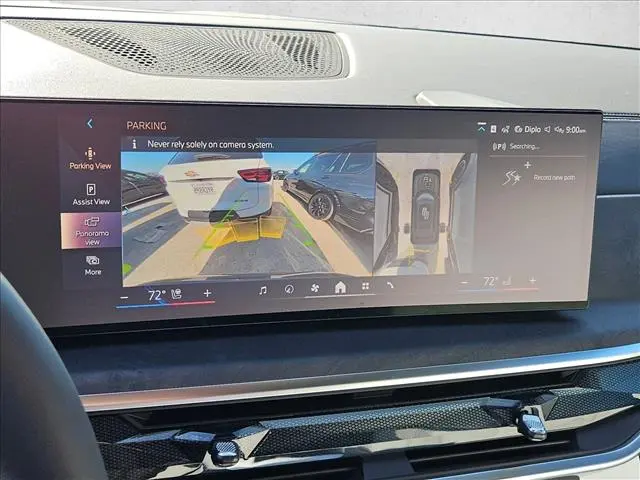 2027 BMW X7 - $104,302