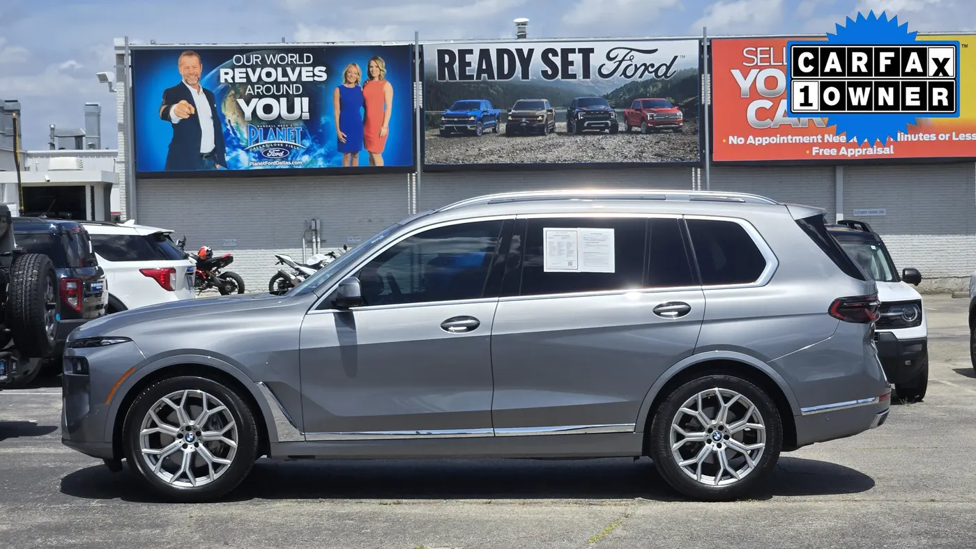 2023 BMW X7 xDrive40i