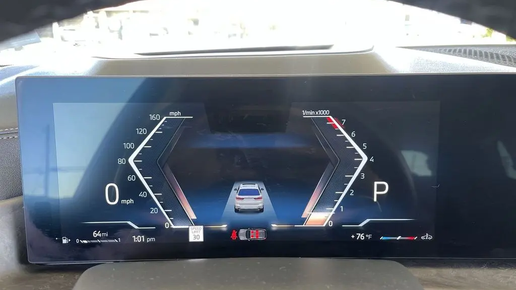 2024 BMW X7 xDrive40i