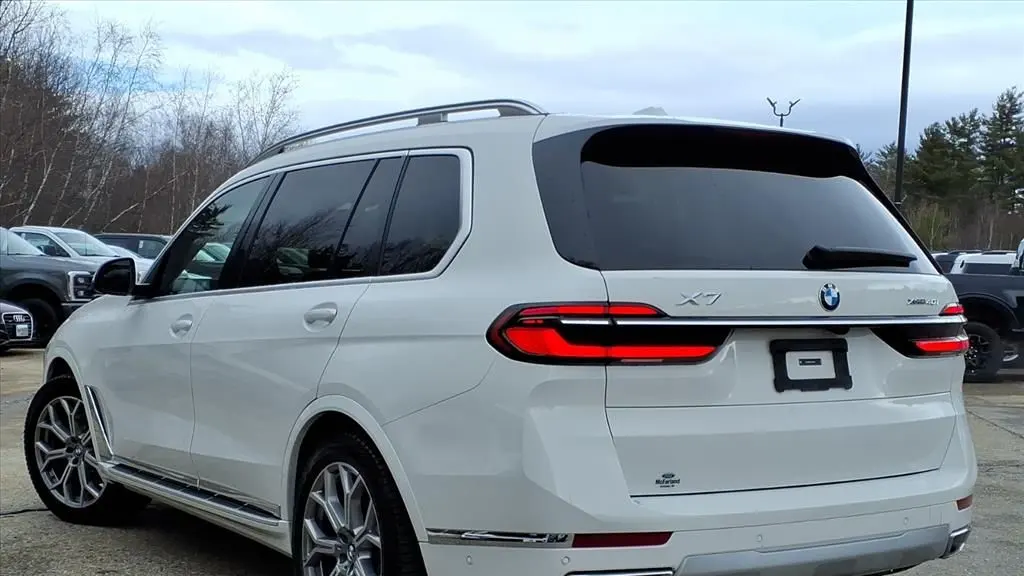 2025 BMW X7 xDrive40i