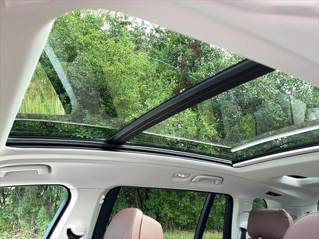 2026 BMW X7 - $75,999