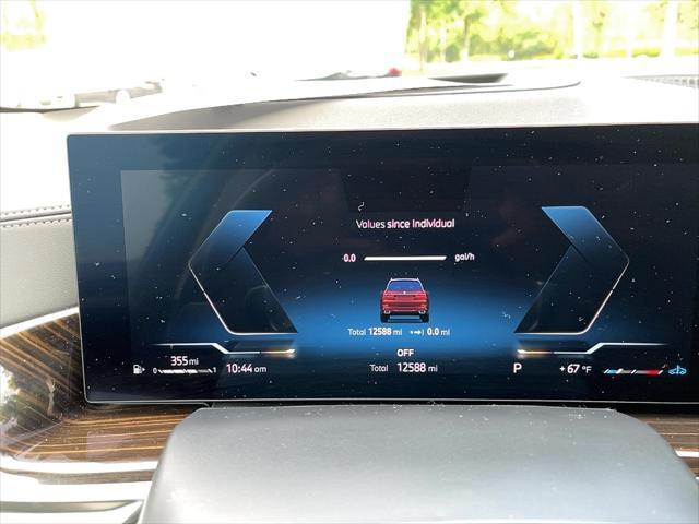 2026 BMW X7 - $75,999