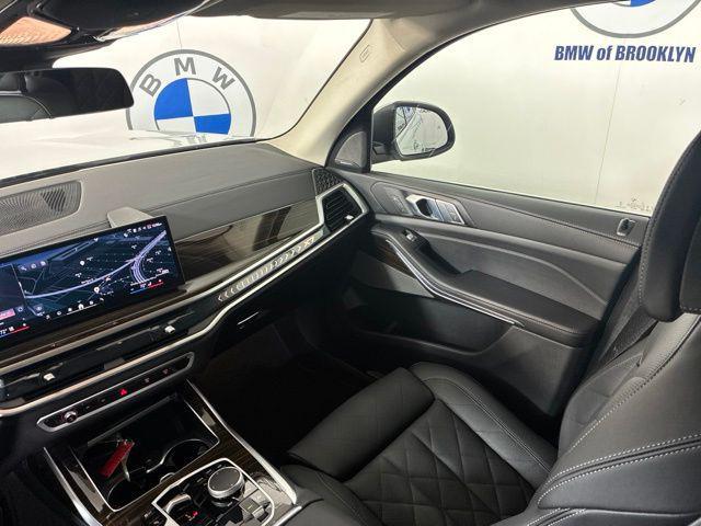 2026 BMW X7 - $83,925