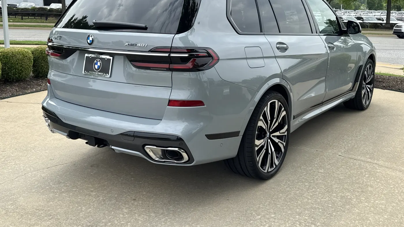 2027 BMW X7 xDrive40i
