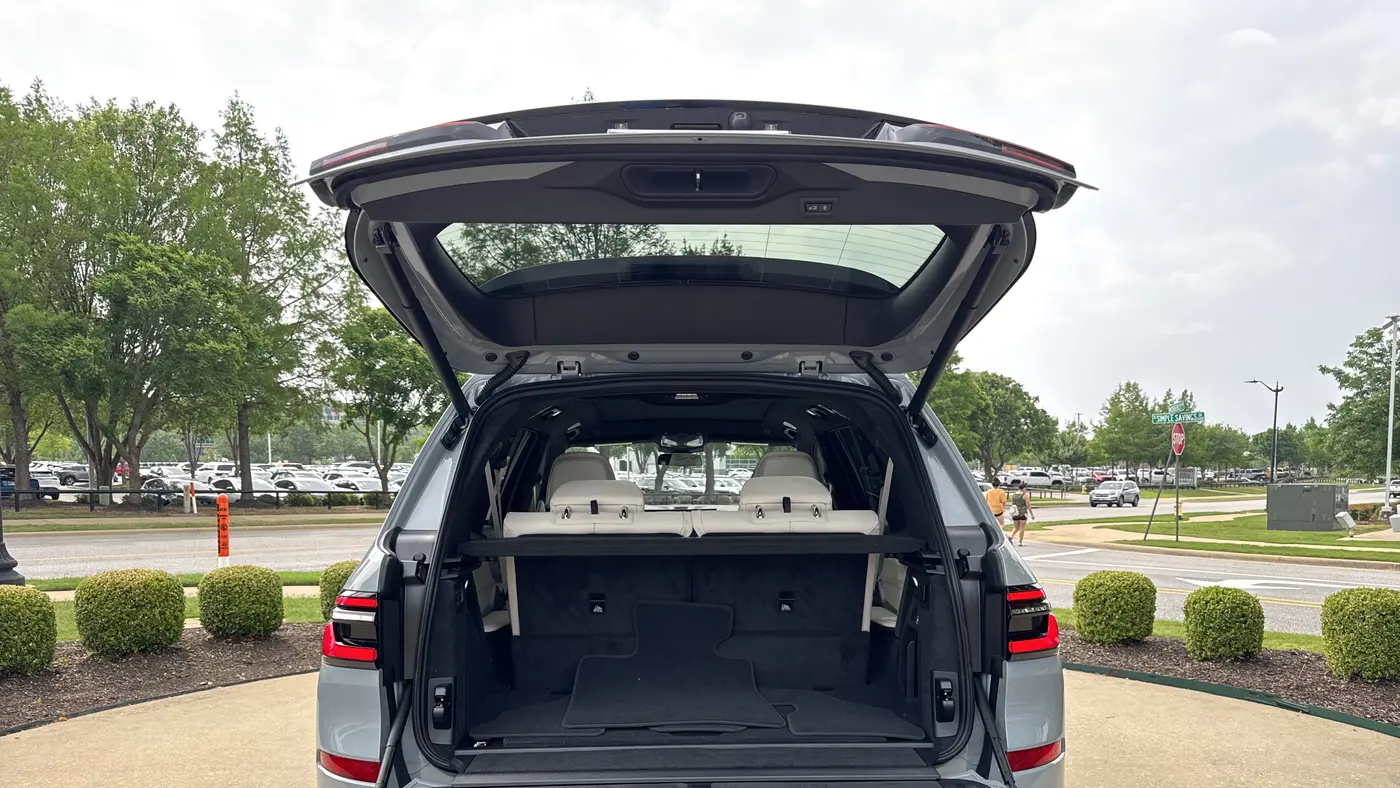 2027 BMW X7 xDrive40i