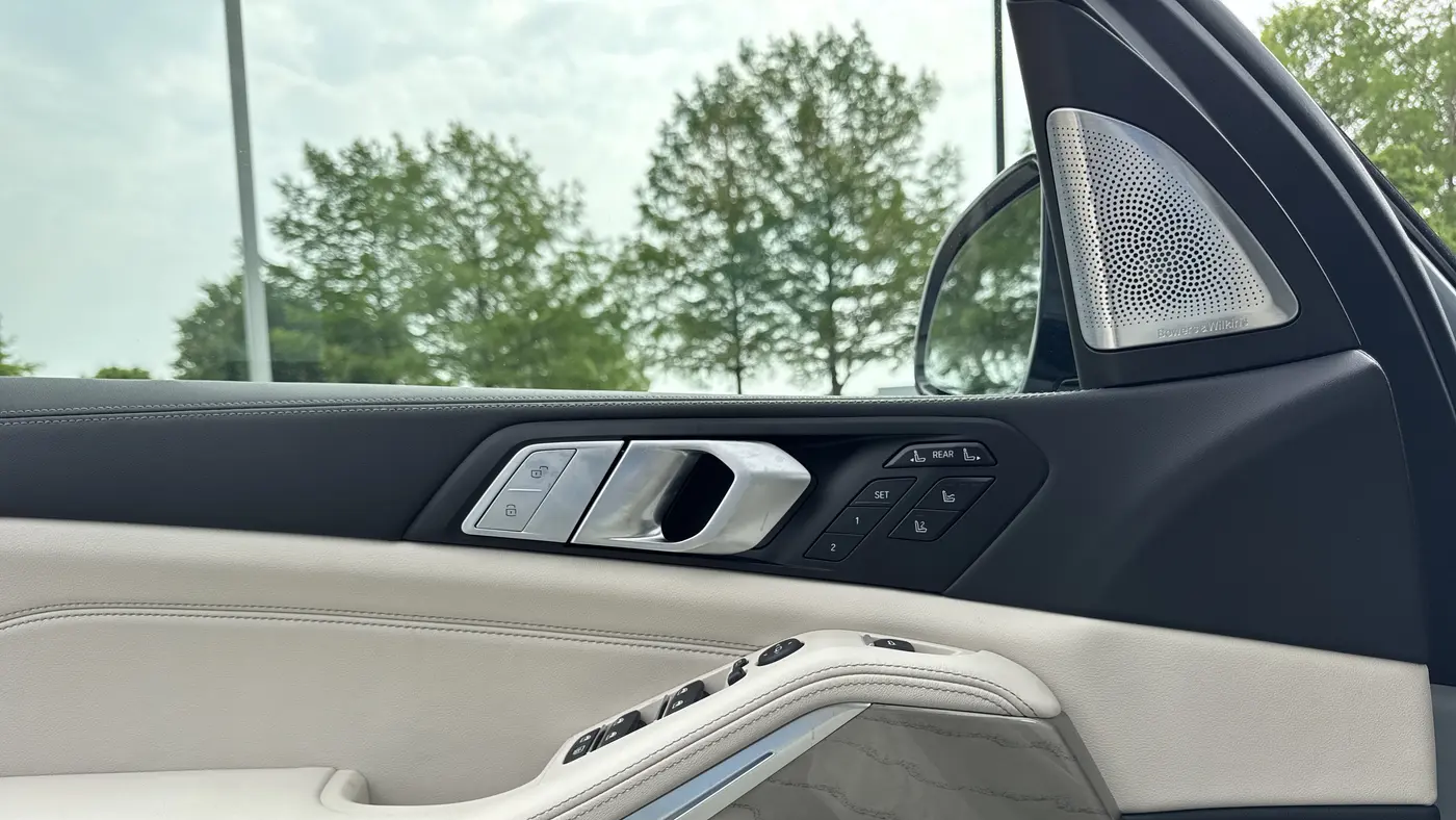 2027 BMW X7 xDrive40i