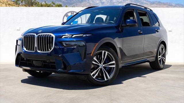2023 BMW X7 xDrive40i
