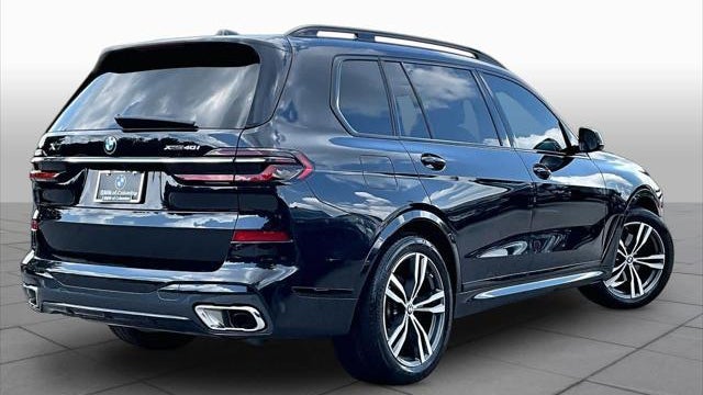 2023 BMW X7 xDrive40i