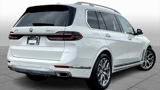 2024 BMW X7 xDrive40i
