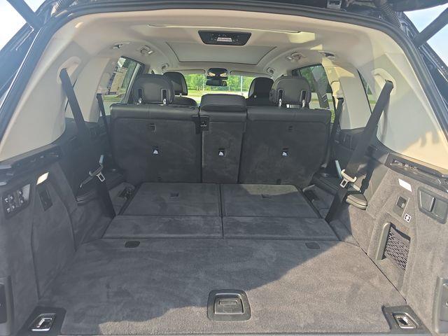 2026 BMW X7 - $64,997