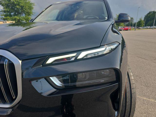 2026 BMW X7 - $64,997