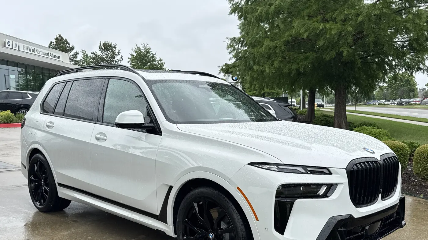2027 BMW X7 xDrive40i