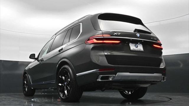 2027 BMW X7 xDrive40i