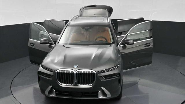 2027 BMW X7 xDrive40i