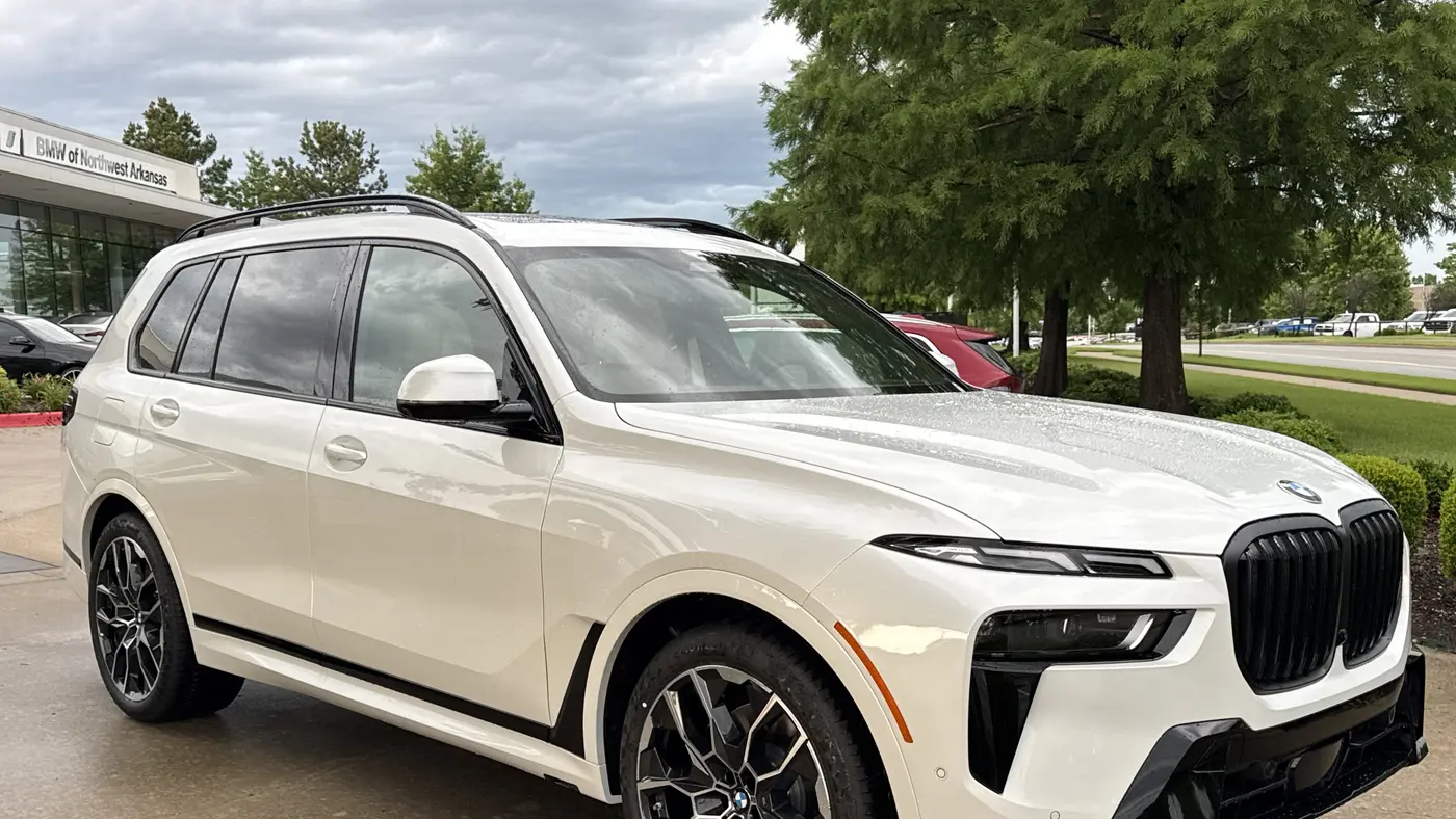 2027 BMW X7 xDrive40i