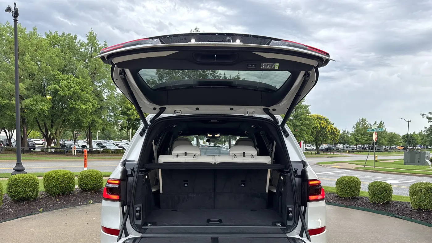 2027 BMW X7 xDrive40i