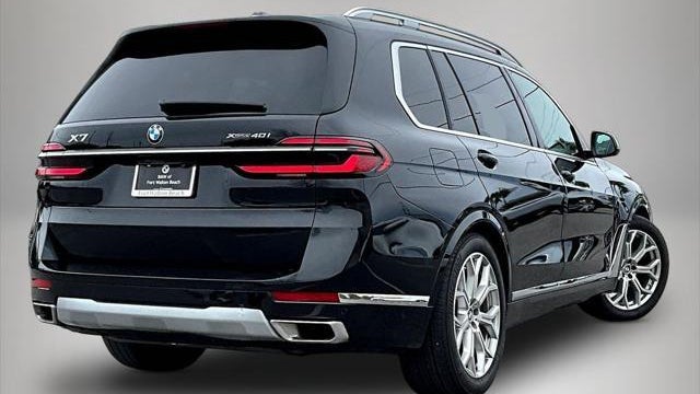 2023 BMW X7 xDrive40i