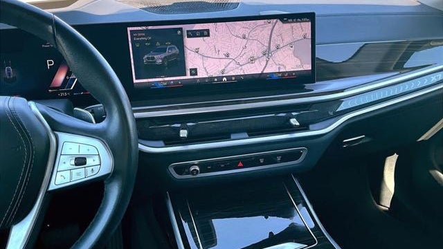 2024 BMW X7 xDrive40i