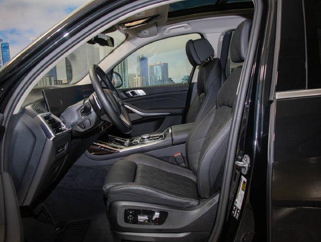 2026 BMW X7 - $75,407