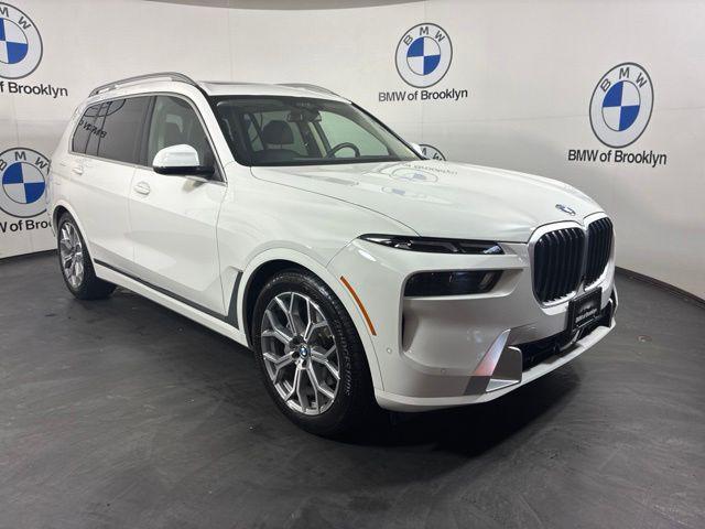 2026 BMW X7