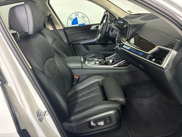 2026 BMW X7 - $83,194