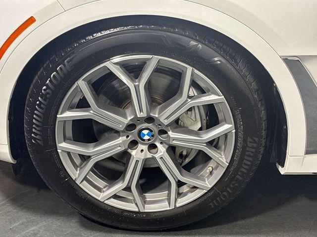 2026 BMW X7 - $83,194