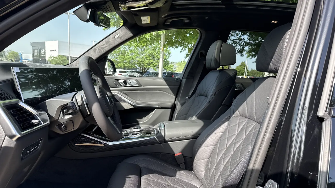 2027 BMW X7 xDrive40i