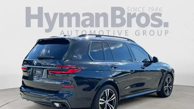 2023 BMW X7 xDrive40i