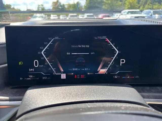 2023 BMW X7 - $63,995