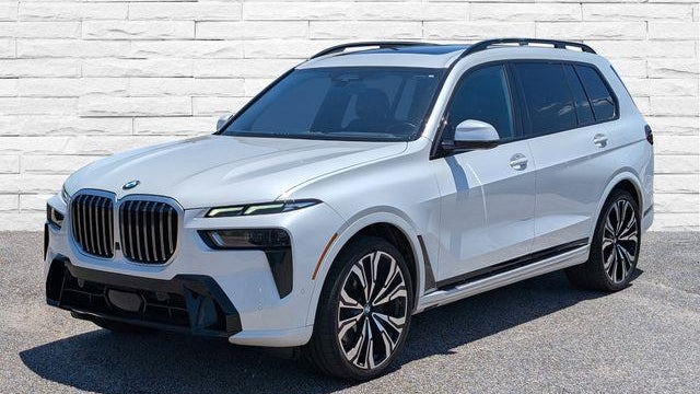Preowned 2023 BMW X7 xDrive40i for Sale