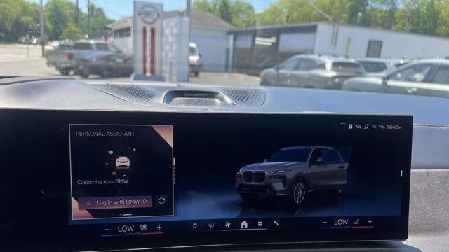 2024 BMW X7 xDrive40i