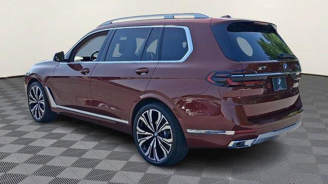 2024 BMW X7 xDrive40i