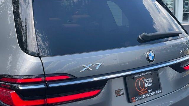 2024 BMW X7 xDrive40i