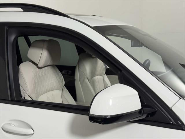 2026 BMW X7 - $94,898