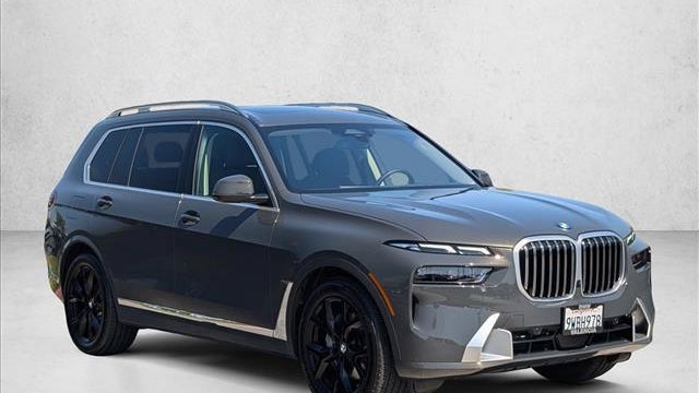 2026 BMW X7 xDrive40i