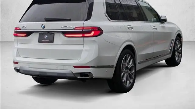 2026 BMW X7 xDrive40i