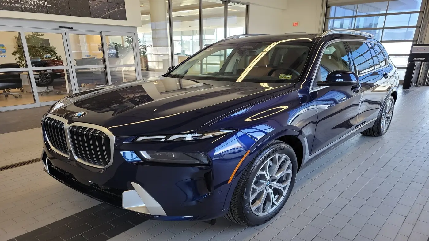 Preowned 2026 BMW X7 xDrive40i for Sale
