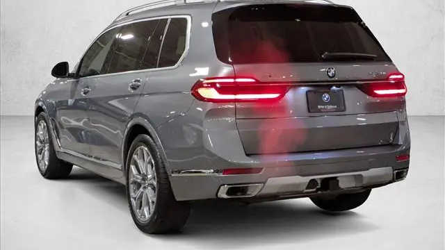 2026 BMW X7 xDrive40i